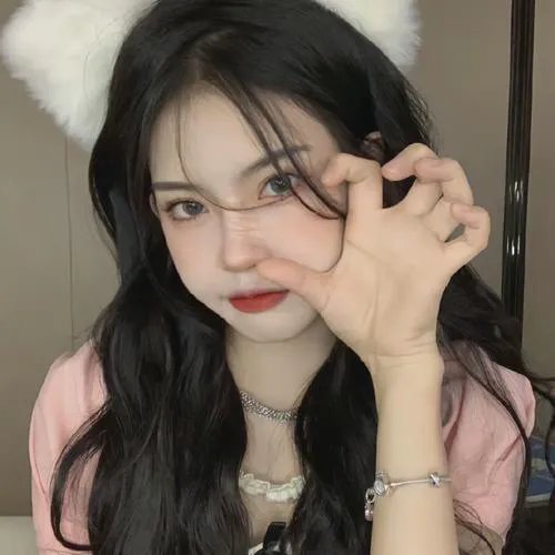 摊牌了，保安老爸是首富